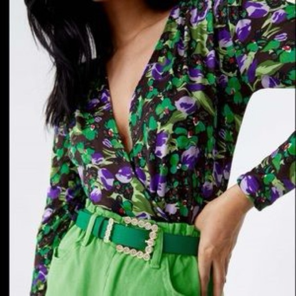 ZARA Bodysuit Floral V Neck Bodysuit Shoulder Pads Size XS NWT
